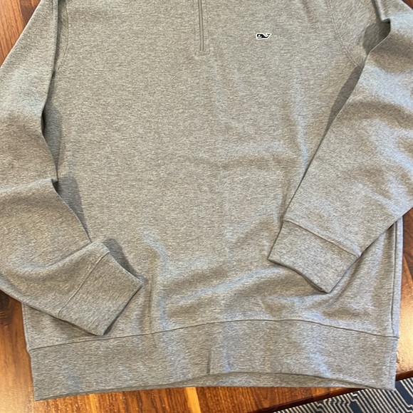 Brand new with tags! Vineyard Vines Gray Quarter Zip Sweater with Logo - Picture 4 of 7